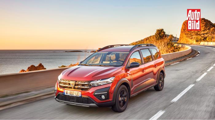 Dacia Jogger: Μοντέρνο, επταθέσιο και πραγματικά ευρύχωρο